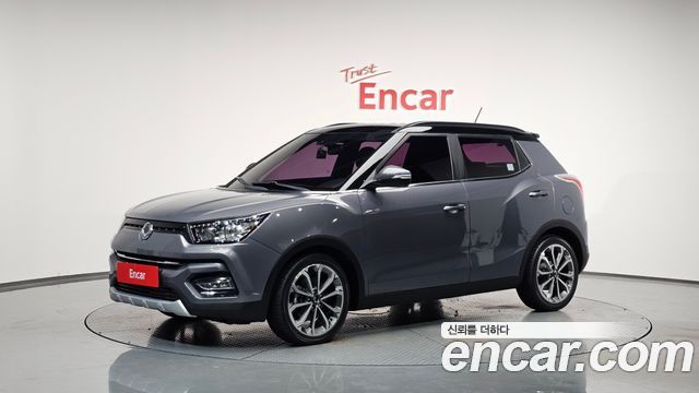 SsangYong Tivoli 2018 thumb 2
