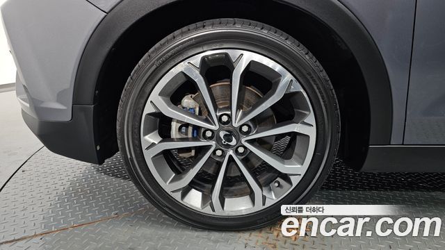 SsangYong Tivoli 2018 thumb 6