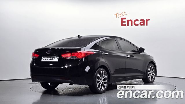 Hyundai Avante 2013 thumb 3