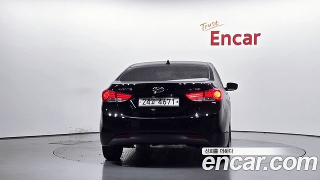 Hyundai Avante 2013 thumb 4