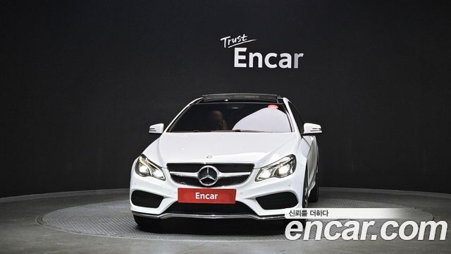 Mercedes-Benz E-Class 2014 thumb 4