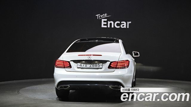 Mercedes-Benz E-Class 2014 thumb 5