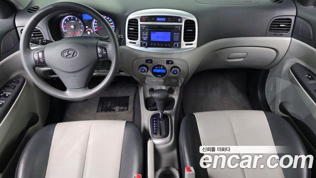 Hyundai Verna 2009 thumb 8