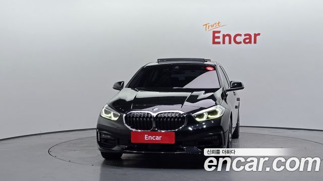 BMW 1 серии 2023 thumb 4