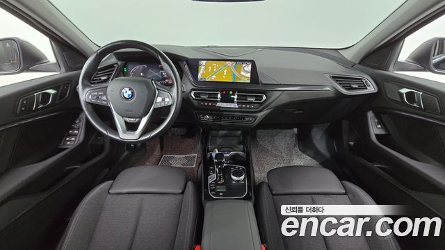 BMW 1 серии 2023 thumb 8