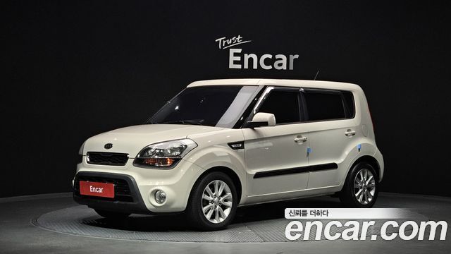 Kia Soul 2011 thumb 2