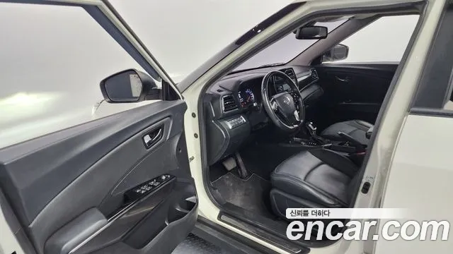 SsangYong Tivoli 2020 thumb 10