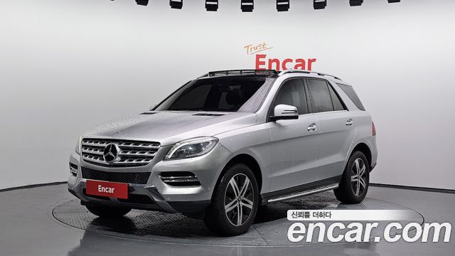 Mercedes-Benz M-Class 2012 thumb 2