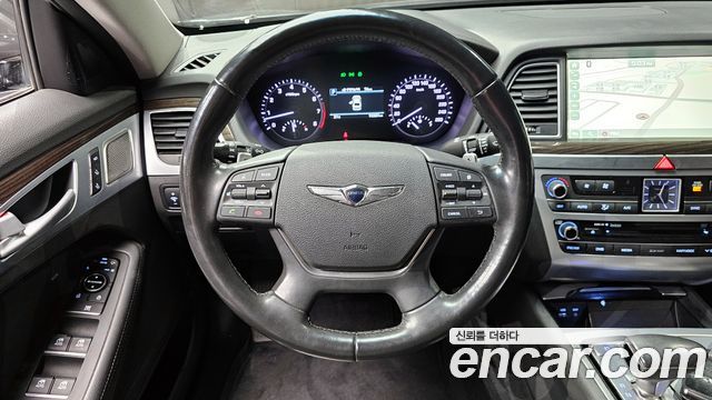 Genesis G80 2017 thumb 12