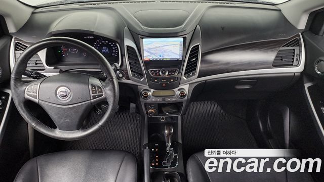 SsangYong Korando 2014 thumb 8