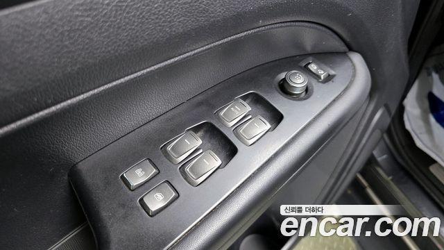 SsangYong Rexton 2020 thumb 12