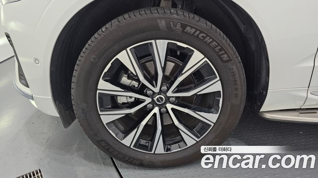 Volvo XC60 2024 thumb 6