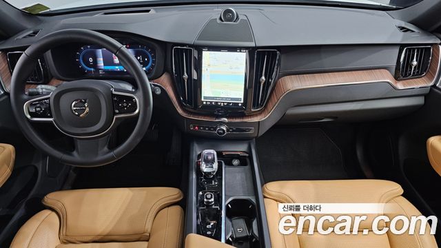 Volvo XC60 2024 thumb 8