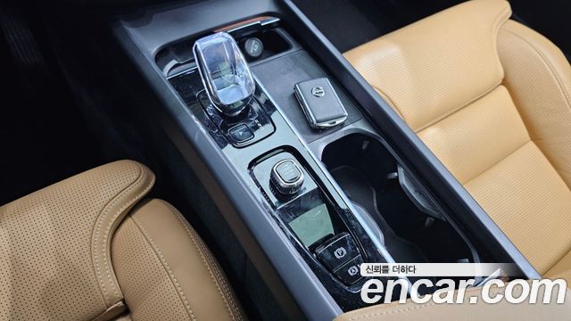 Volvo XC60 2024 thumb 10