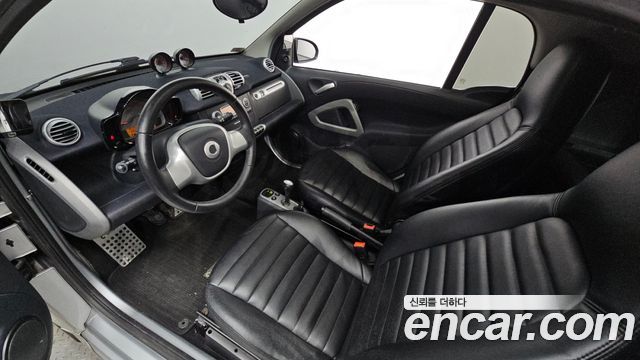 Smart Fortwo 2014 thumb 8