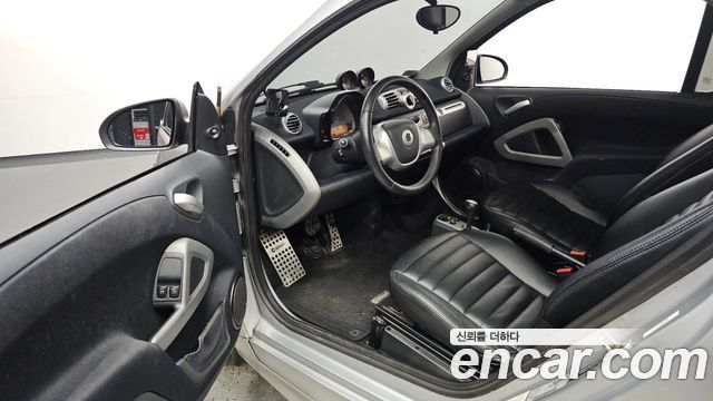 Smart Fortwo 2014 thumb 11