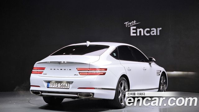 Genesis G80 2022 thumb 3