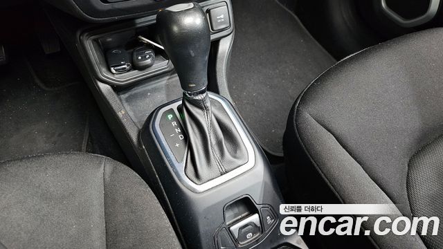 Jeep Renegade 2018 thumb 10
