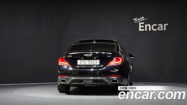 Genesis G70 2019 thumb 5