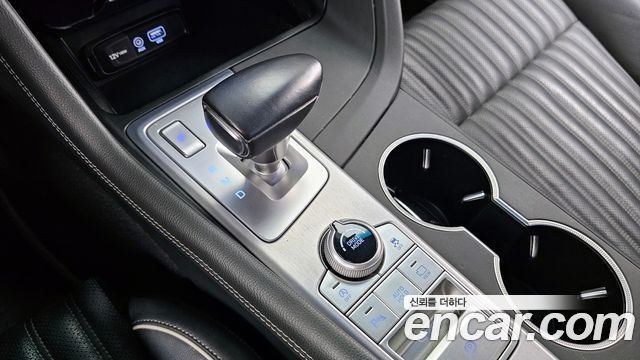 Genesis G70 2019 thumb 10