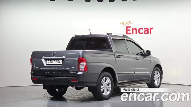 SsangYong Korando 2018 thumb 3