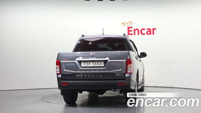 SsangYong Korando 2018 thumb 5