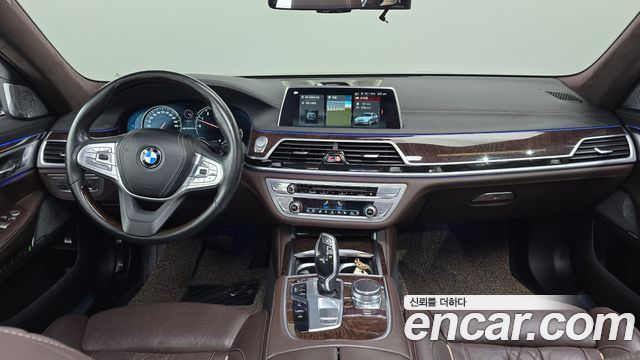 BMW 7 серии 2017 thumb 7