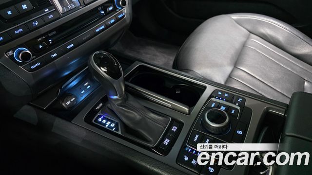 Hyundai Genesis 2014 thumb 10