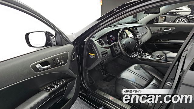 Kia K9 2013 thumb 7