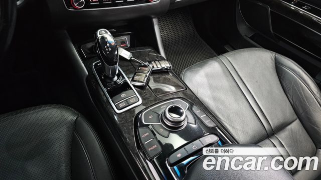 Kia K9 2013 thumb 9