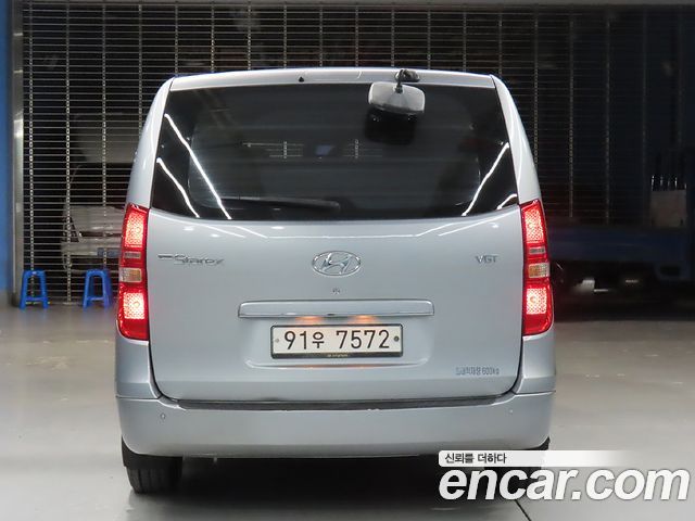 Hyundai Starex 2015 thumb 5