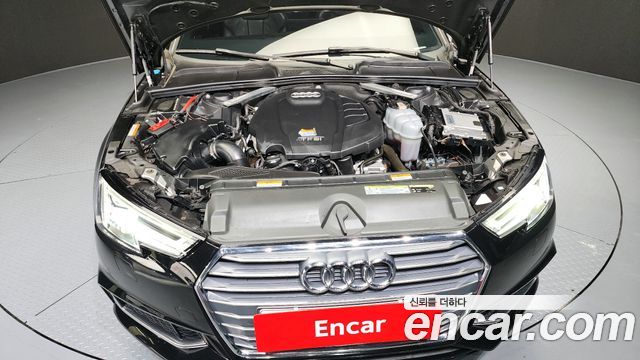 Audi A4 2019 thumb 7