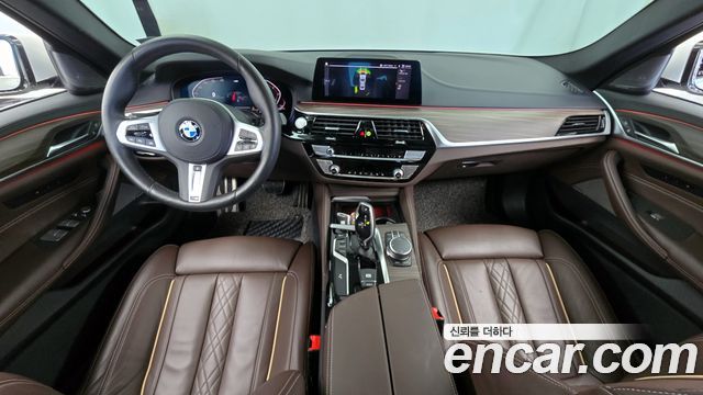 BMW 5 серии 2020 thumb 7