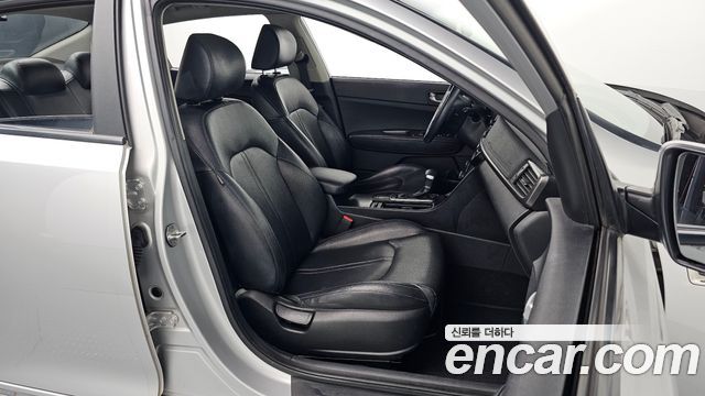 Kia K5 2015 thumb 11