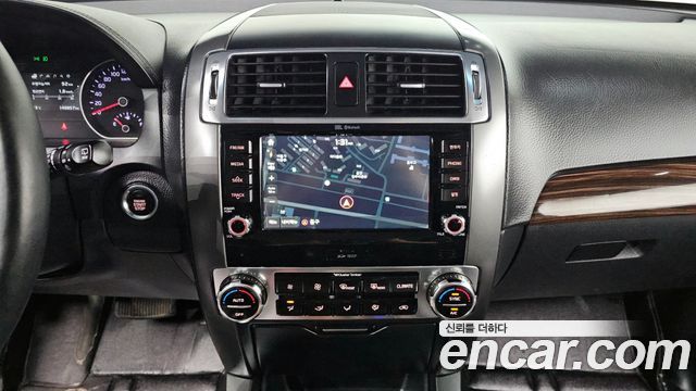 Kia Mohave 2017 thumb 11