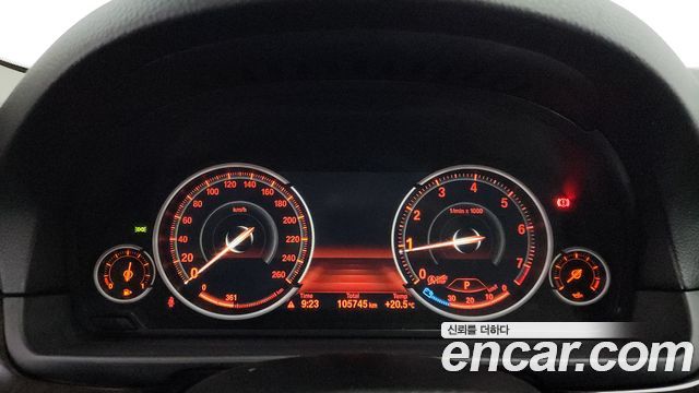 BMW 5 серии 2013 thumb 8