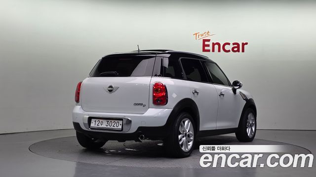 Mini Countryman 2012 thumb 3
