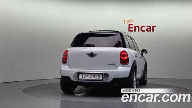 Mini Countryman 2012 thumb 5