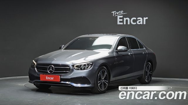 Mercedes-Benz E-Class 2020 thumb 2