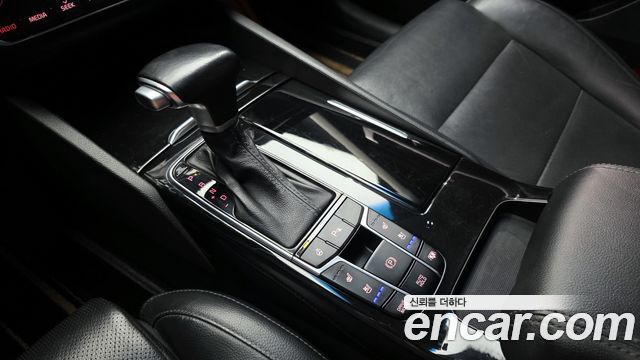 Kia K7 2017 thumb 9