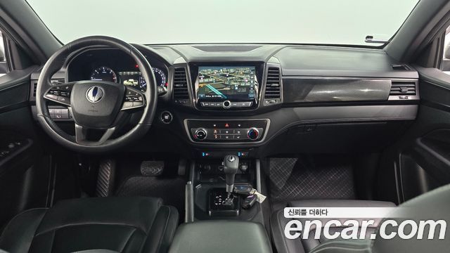SsangYong Rexton 2020 thumb 8