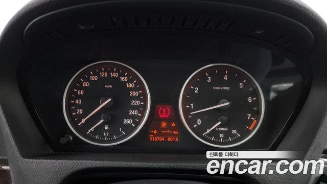 BMW X5 2009 thumb 8