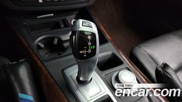 BMW X5 2009 thumb 9
