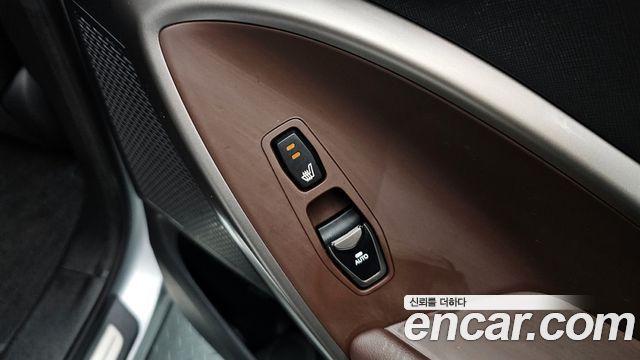 Hyundai Maxcruz 2016 thumb 12
