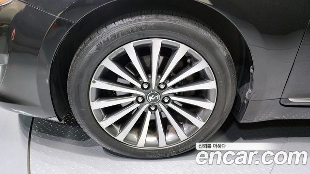 Kia K7 2011 thumb 6