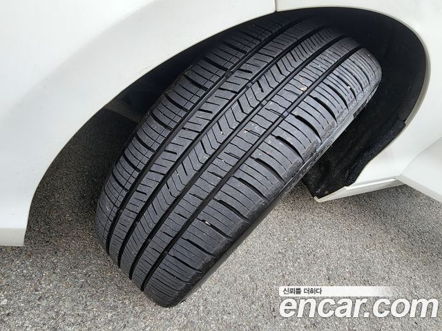 BMW 1 серии 2015 thumb 9