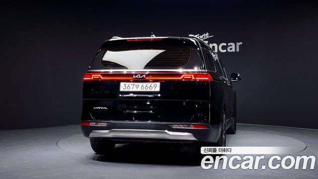 Kia Carnival 2022 thumb 5