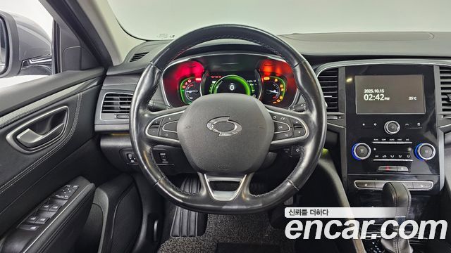 Renault Korea SM6 2017 thumb 11