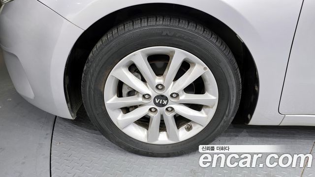 Kia K3 2016 thumb 6