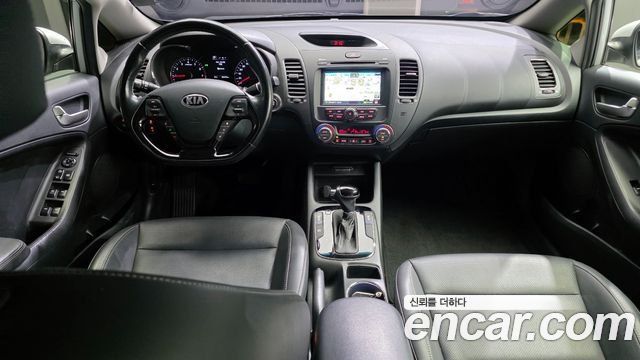 Kia K3 2016 thumb 7